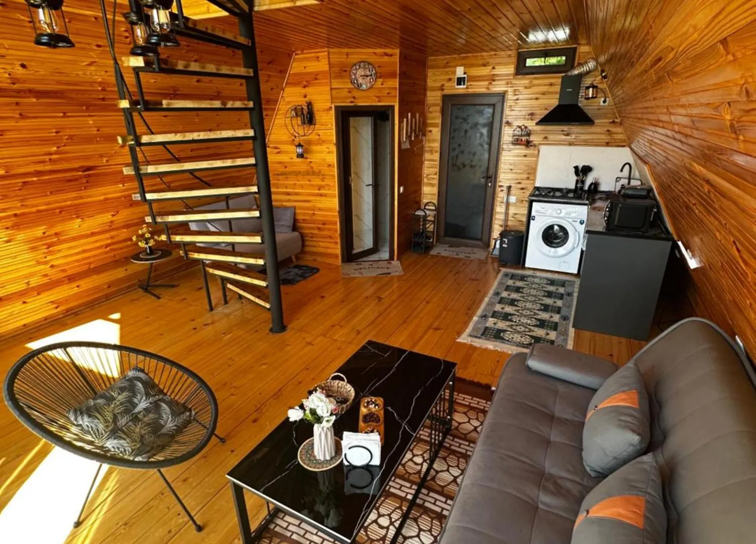 Wayside Cottage Livia Батуми Грузия