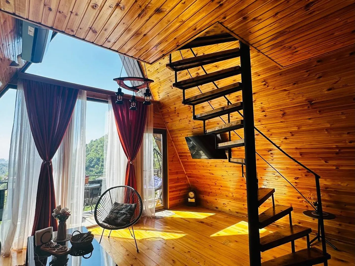 Wayside Cottage Livia Батуми 0*,  Грузия